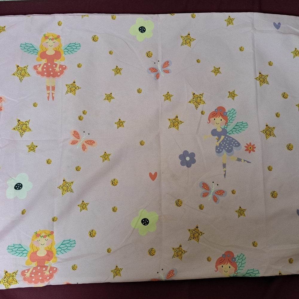 Hello Butterfly Standard Size Pillowcase - Picture 3 of 4
